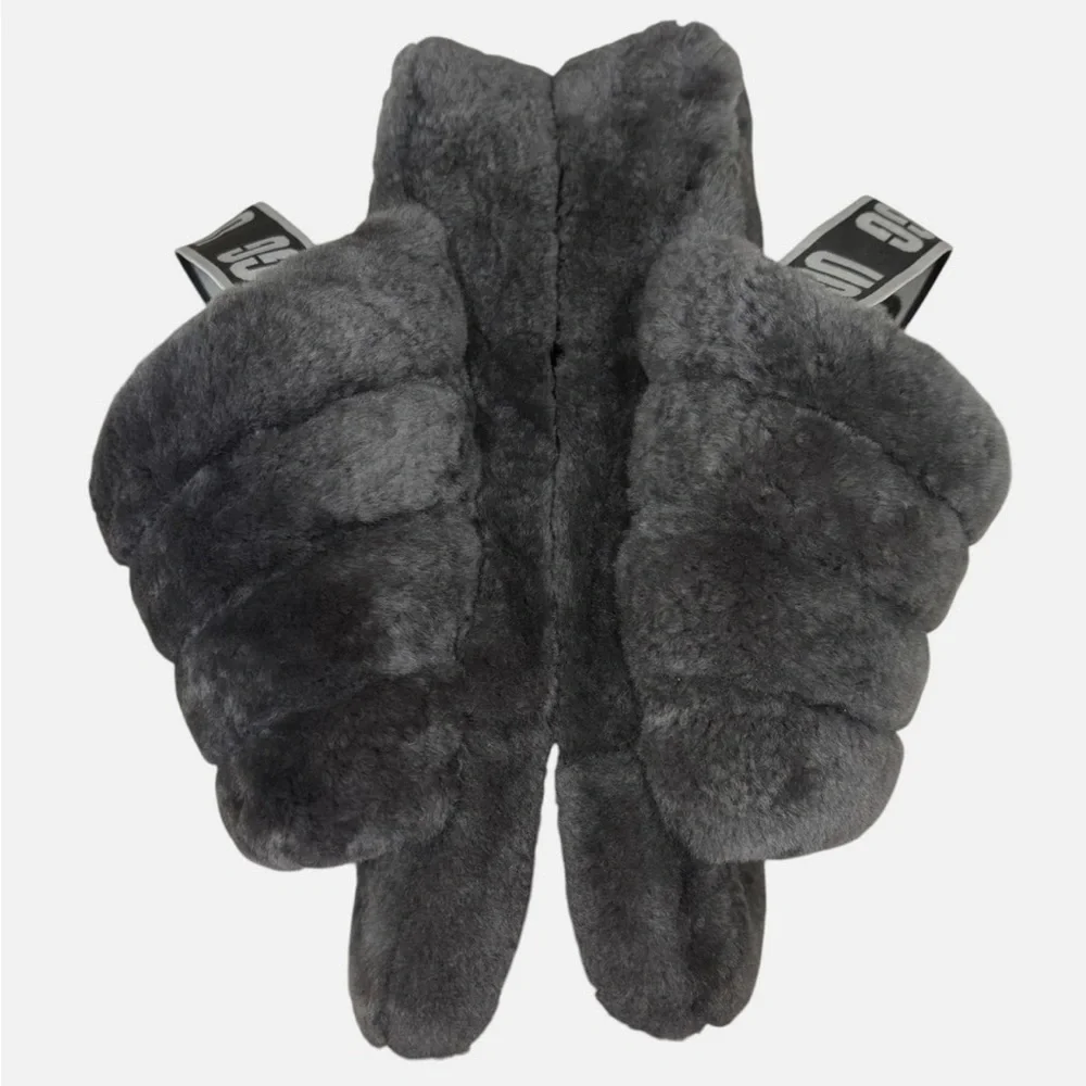 UGG excellent gently